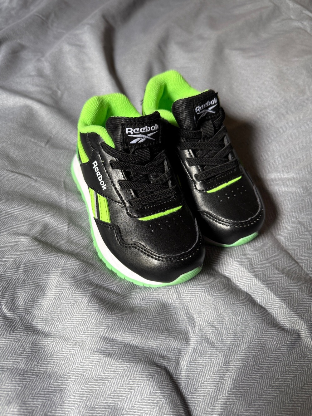 Reebok Kids' Black & Neon Green LIGHT UP Athletic Sneakers